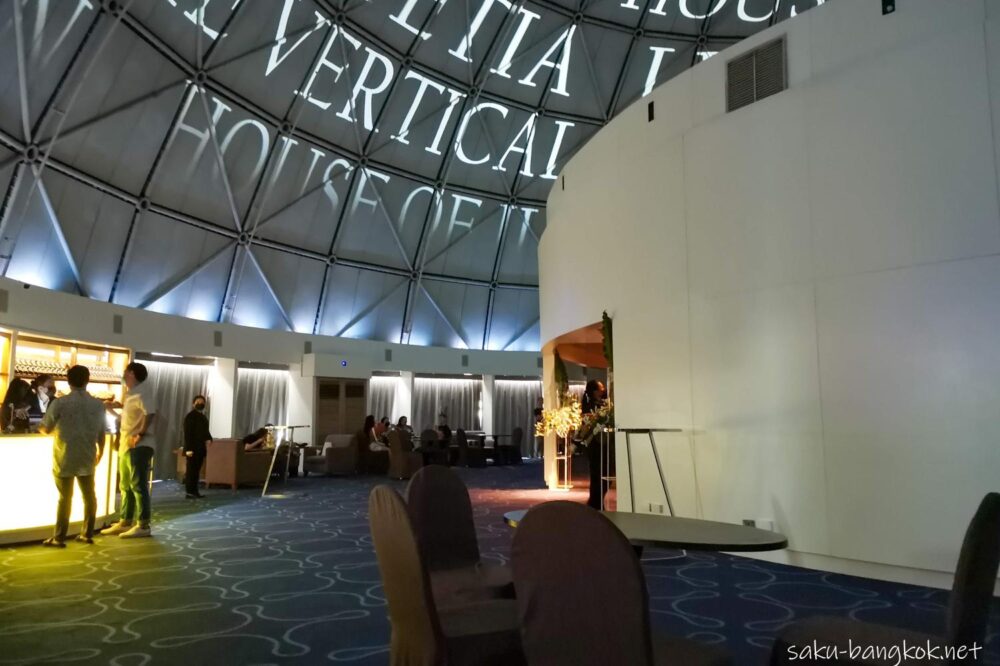 【期間限定】ルブアホテル・ドーム内プロジェクトマッピングイベント『Lutetia by Lebua: The Vertical Pop-up』